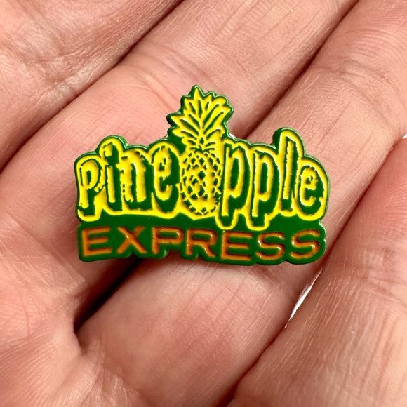 Gelato Canna Co Collectable Pin (Pineapple Express) - Picture 1 of 3